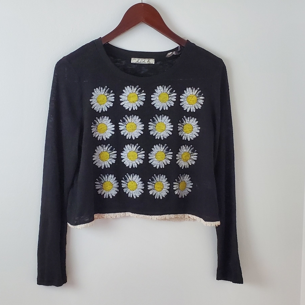 Chloe K Daisy long sleeve - Picture 3 of 7